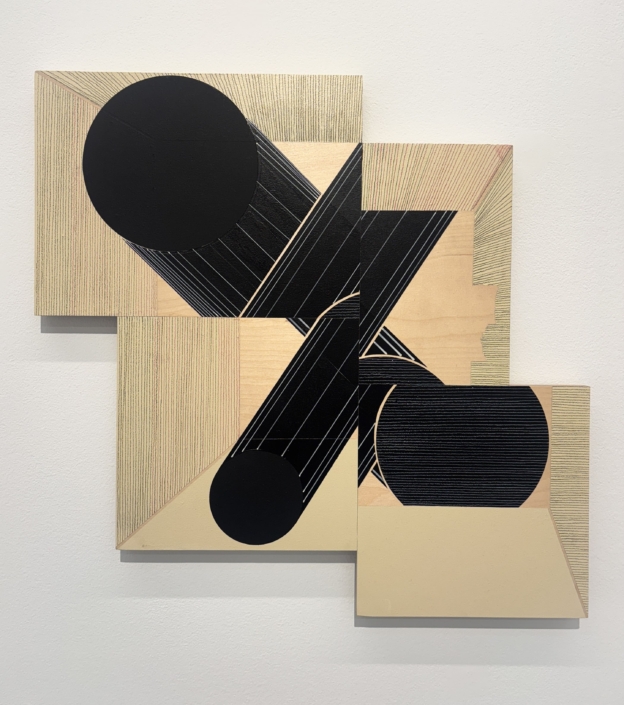 Ernesto Garcia Sanchez, Acople 2 (dos cilindros negros), 2026, Acrylic and crayon on plywood, 25″ x 25″
