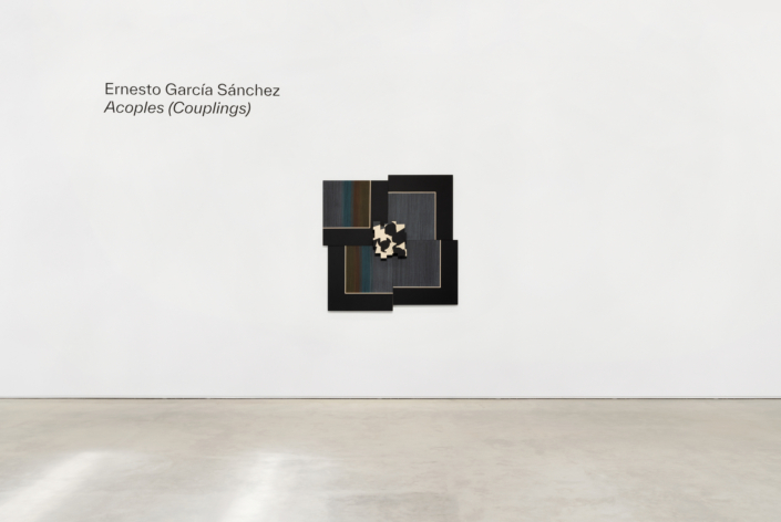 Ernesto García Sánchez, Acoples (Couplings), Installation View. Photography by Zachary Balber.